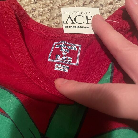 The Children's Place Red and Green Holiday Bodysuits - Picture 2 of 6